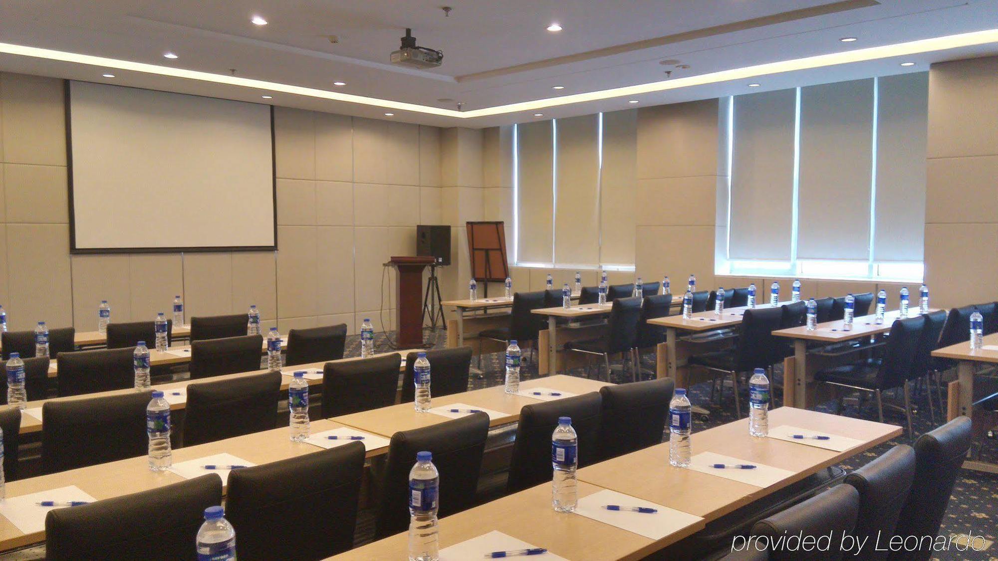 Holiday Inn Express Tianjin Heping, An Ihg Hotel Luaran gambar